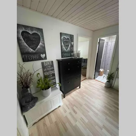House, With One Bedroom And Garden. Feriehus *